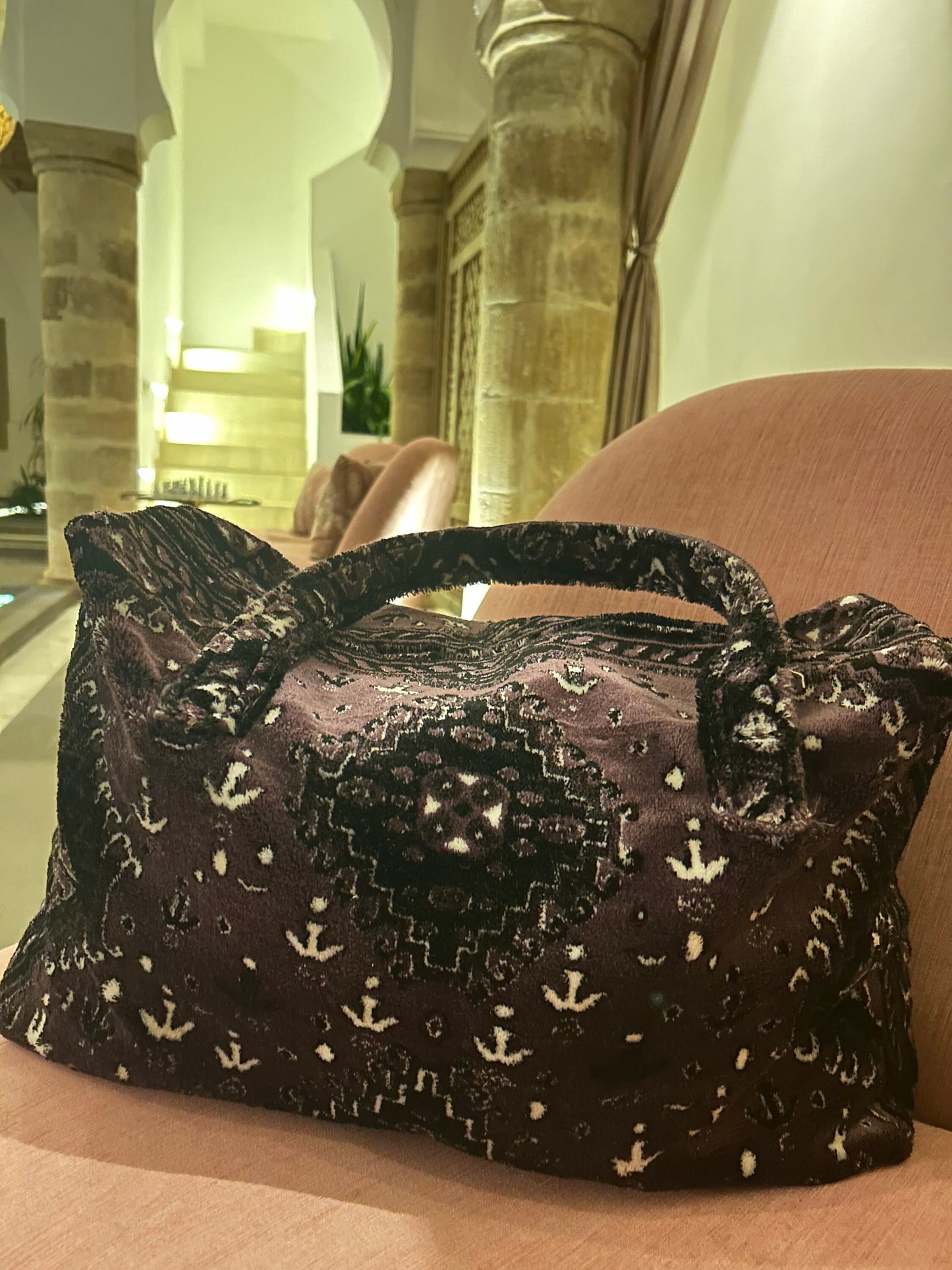 Bag made of carpet fabric with zipper, turquoise