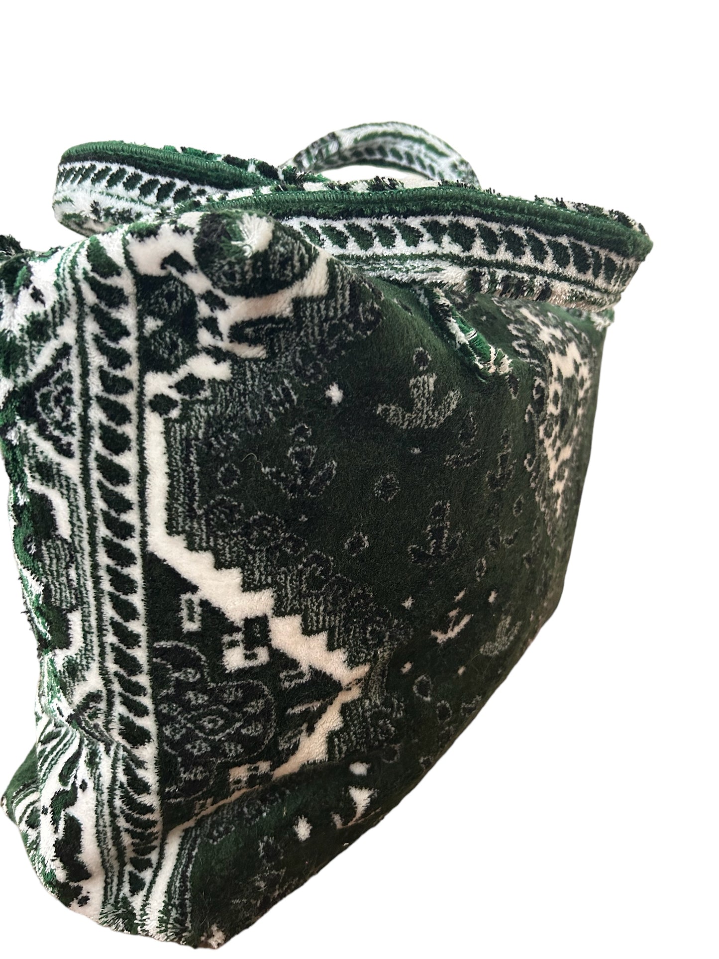 Bag made of carpet fabric with zipper green